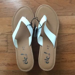 🔴 Rue 21 sandals BRAND NEW!!